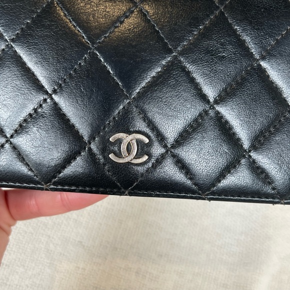 Authentic Chanel Matelassé Black Lambskin Wallet with Added Chain - Picture 11 of 15